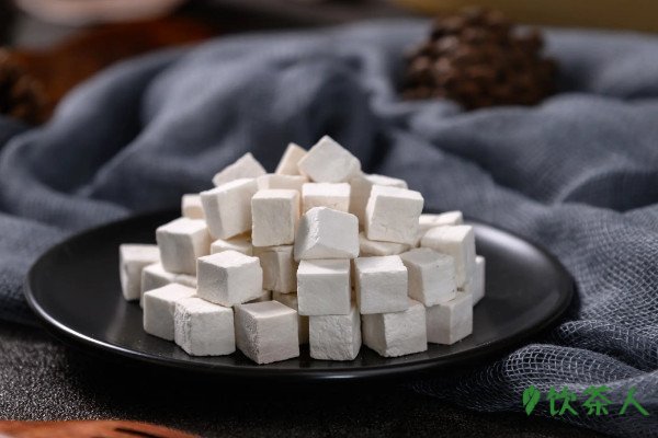 喝什么水養(yǎng)生_養(yǎng)生喝水該怎么喝_養(yǎng)生喝水要點(diǎn)