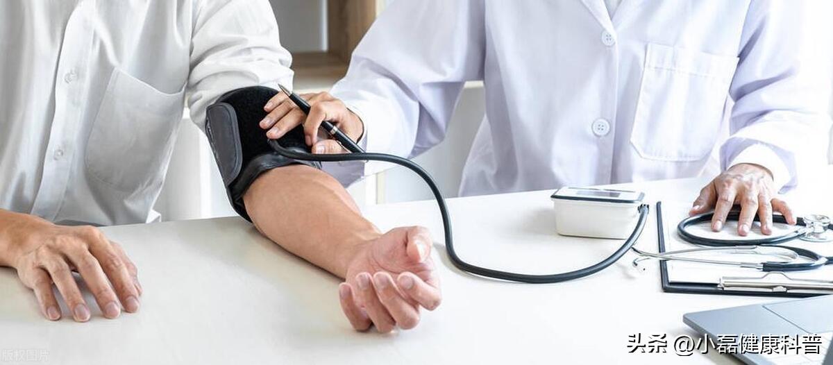 養(yǎng)生堅(jiān)果吃好還是吃好_吃堅(jiān)果養(yǎng)生嗎_養(yǎng)生吃什么堅(jiān)果好