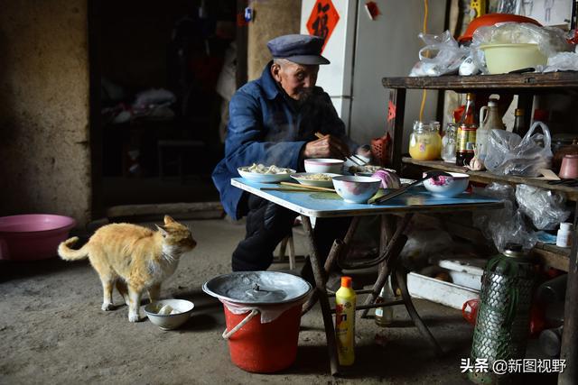 長壽養生功老人能練嗎_長壽養生法_長壽老人的養生功